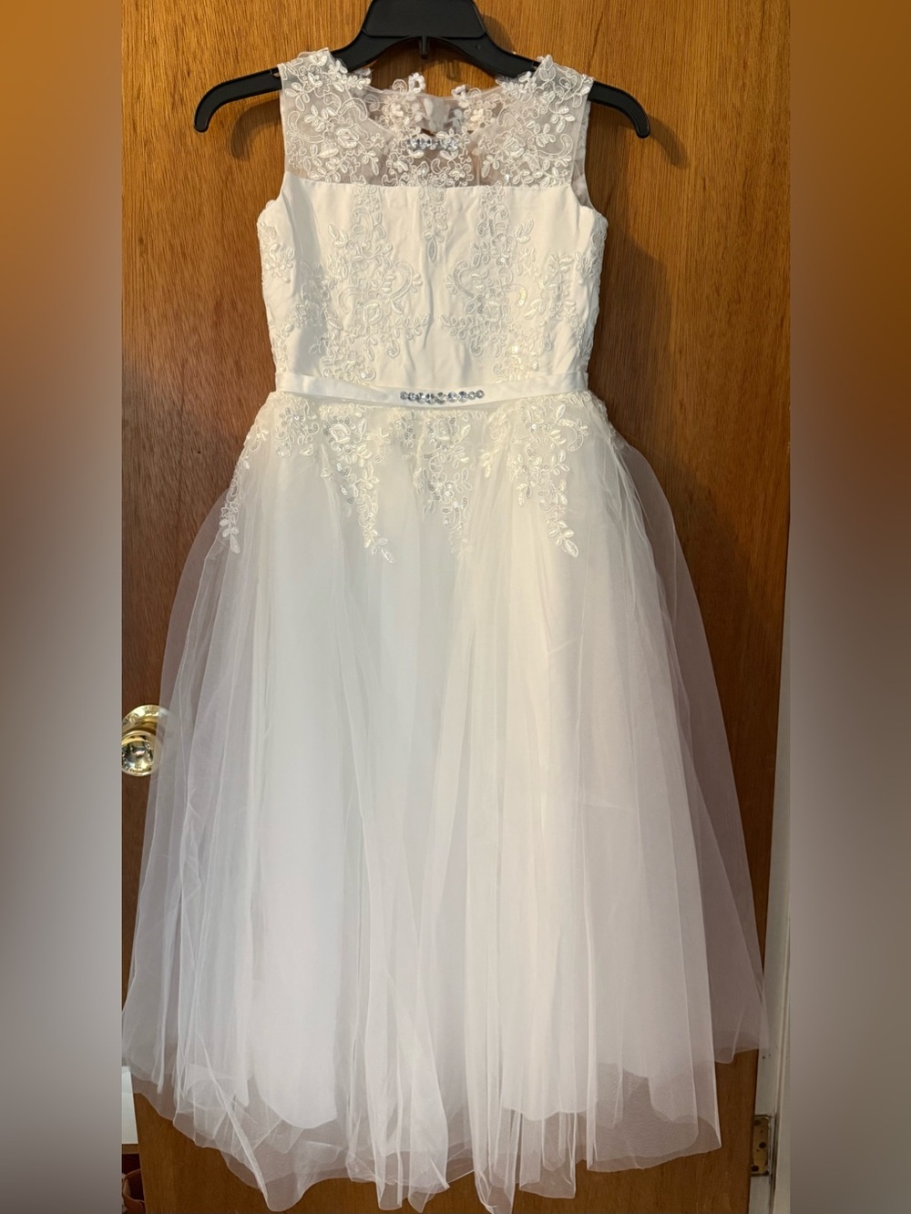 ⭐️NEW⭐️ White Lace & Tulle Flower Girl Dress